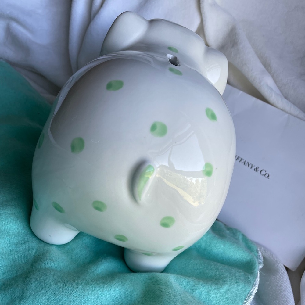 TIFFANY & CO. CERAMIC POLKA DOT ELEPHANT-Y BANK - Picture 5 of 7
